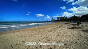 “El Alambique” beach looking east. | Balneario de Carolina, The Best Beach Near San Juan | Puerto Rico By GPS