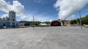 Ramón Frade Square | Cayey, Puerto Rico | Food, Nature and Art  | Puerto Rico By GPS