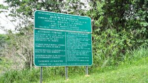 Do's and Don'ts Sign | Proyecto de Pesca Recreativa Embalse La Plata | La Plata Reservoir Recreational Fishing Project | Toa Alta, A Wasted Trip That Turned Out Great! | Puerto Rico By GPS