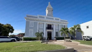 City Hall | Salinas, Puerto Rico Fine Cuisine, Lots of History and Great People | Puerto Rico By GPS